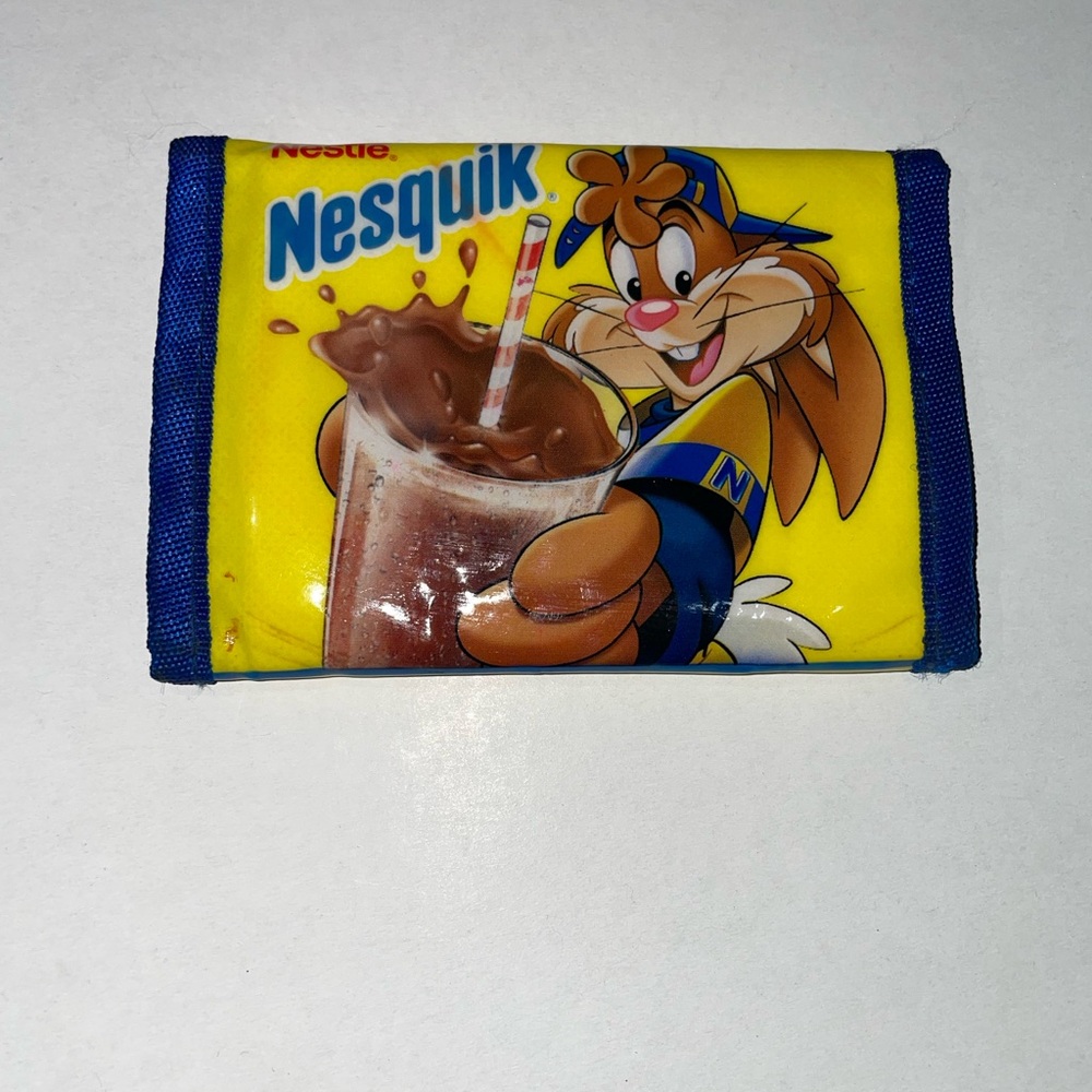 Nesquik Nestle Wallet Yellow Rare Great Condition